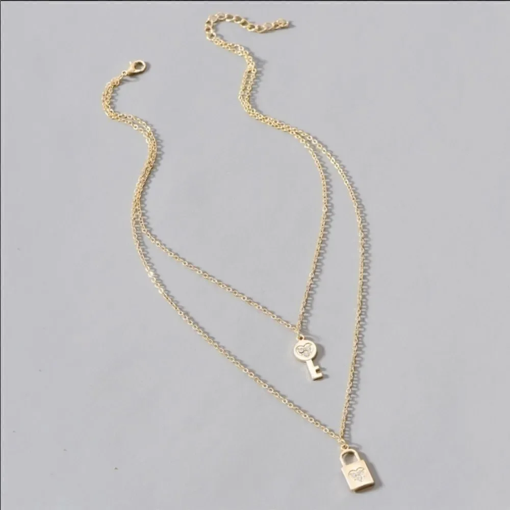Layered Necklace Key & Lock Zinc Alloy Rhinestone